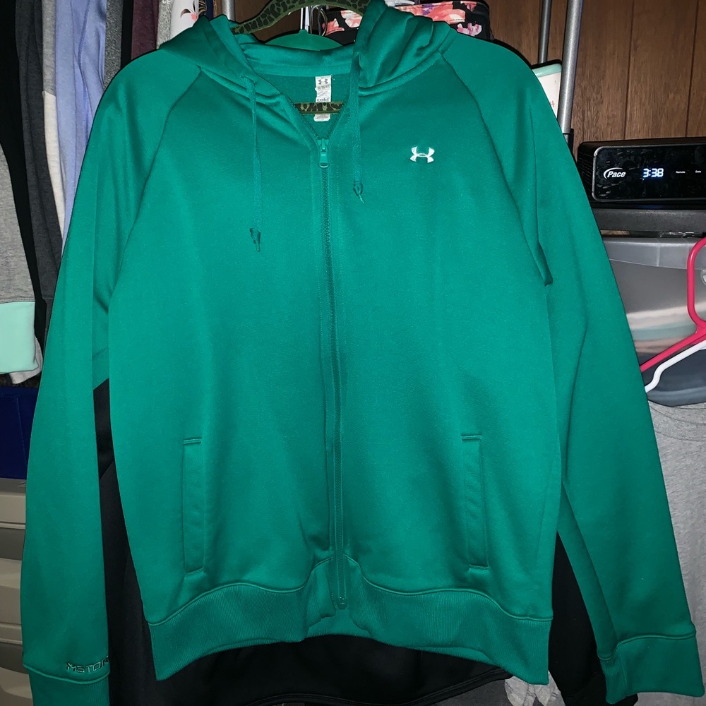 🍓Excellent condition Under Armour sweatshirt XL